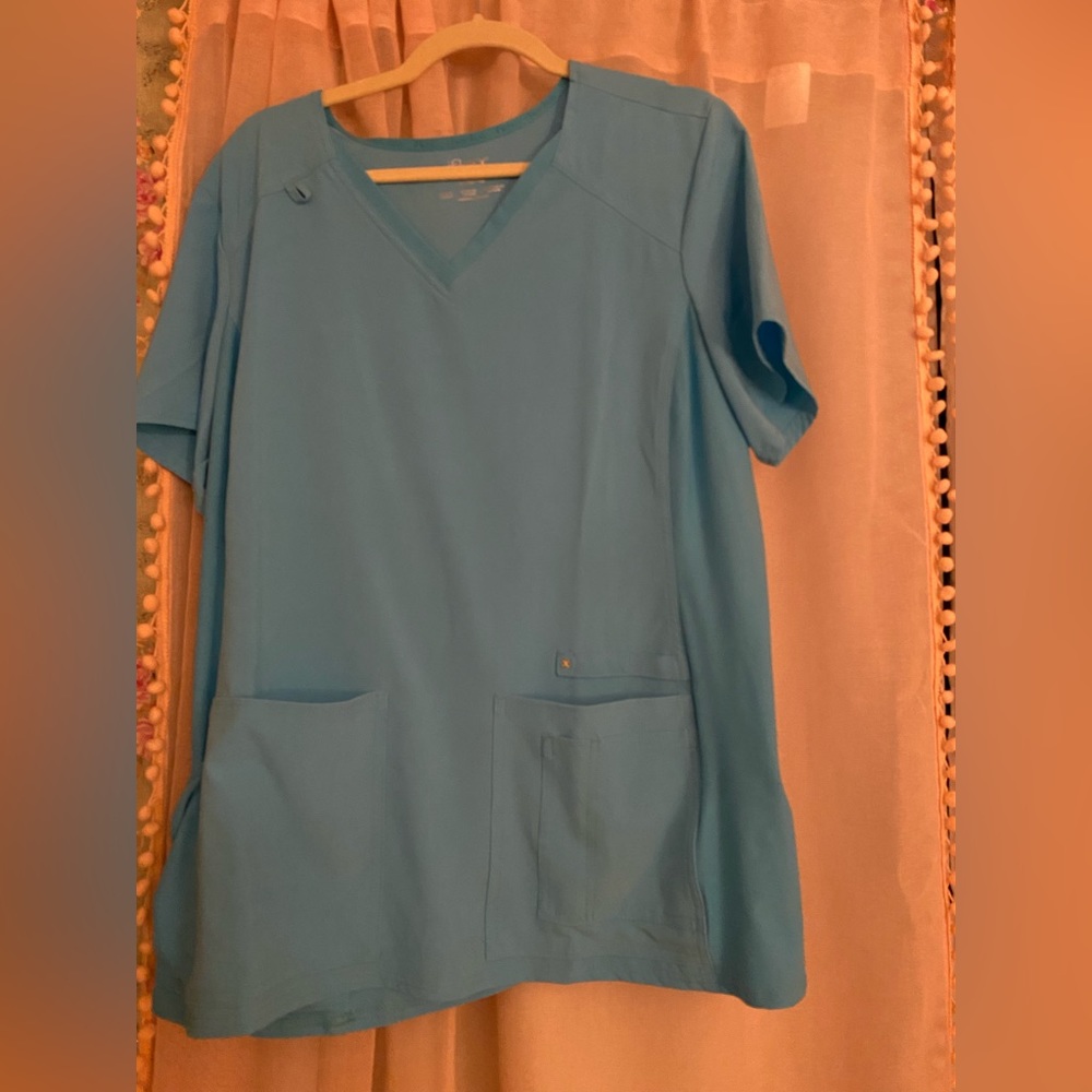 Teal Scrub top Cherokee iFlex size Extra Large like new